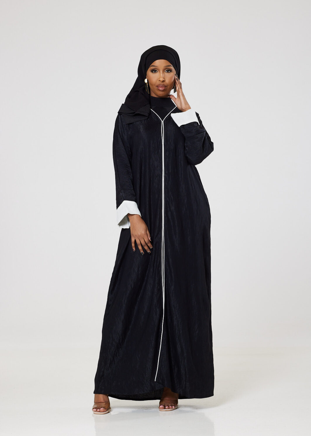 Black Thin Ribbed Abayah